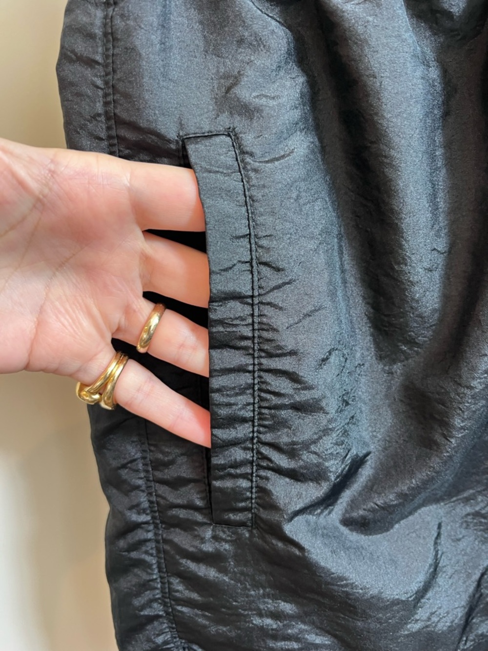 Tibi Gathered softshell shorts - Picture 9 of 10